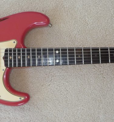 vintage guitar fender stratocaster fiesta red