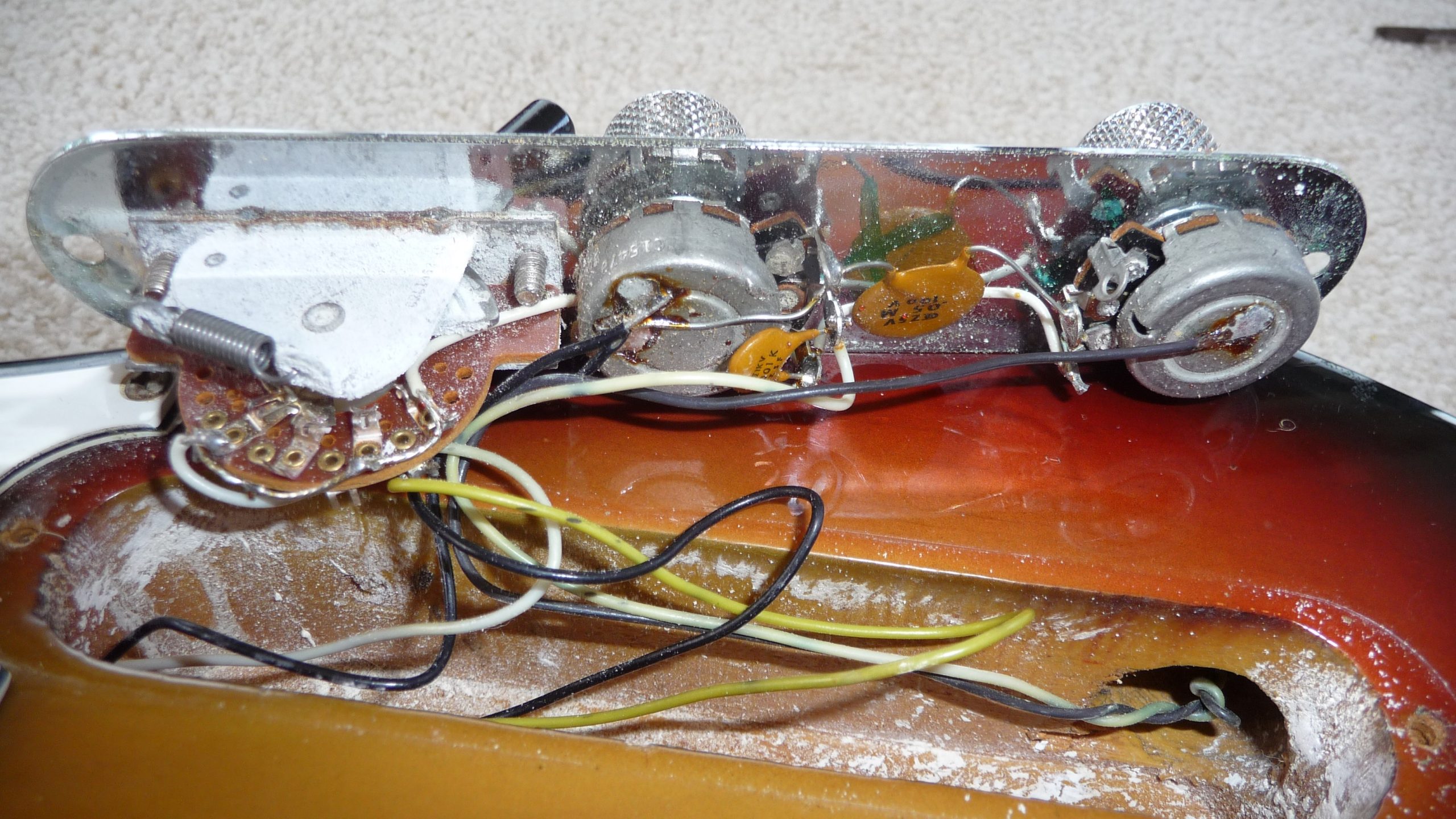 P1070890 vintage fender telecaster guitar